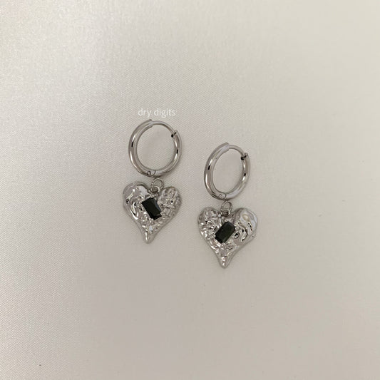 Molten Silver Heart Hoop Earrings – Black Gem Accent Dangles