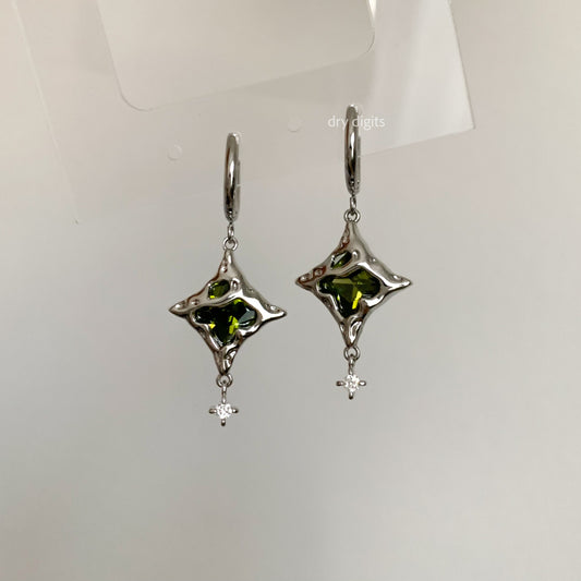 Molten Green Star Hoop Earrings – Irregular Gem Dangles