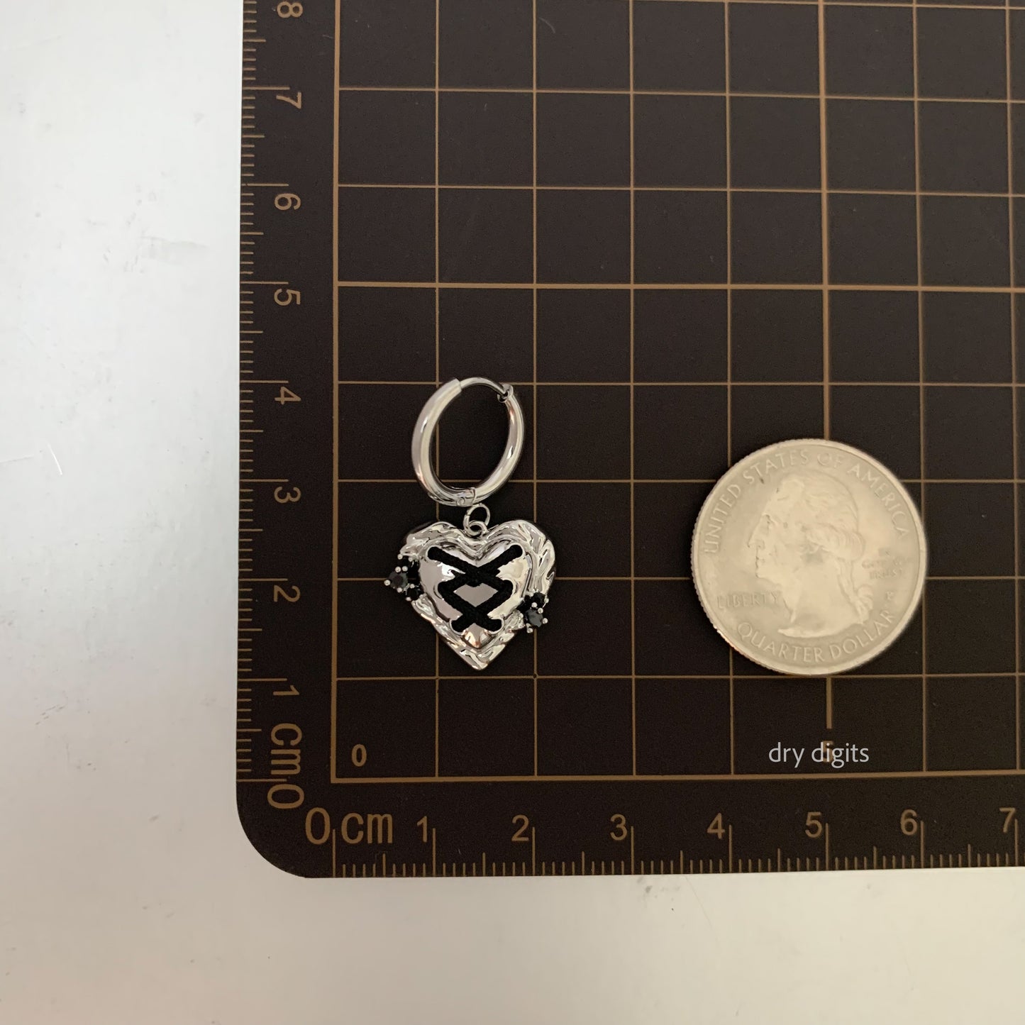 Stitched Heart Hoop Earrings – Silver & Black Gothic Cute Dangles