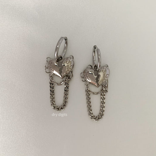 Broken Heart Chain Hoop Earrings – Silver Linked Dangle Set